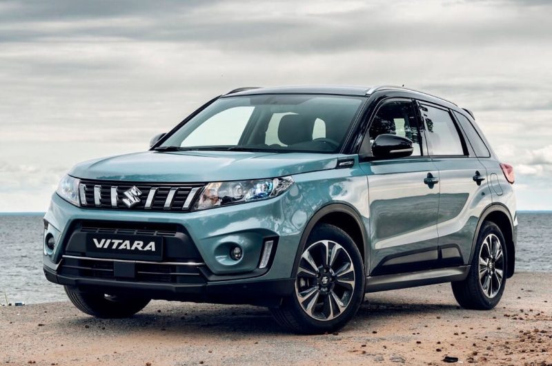 Автомобили на российском рынке ощутимо прибавят в цене с 1 октября, доля импорта упадёт