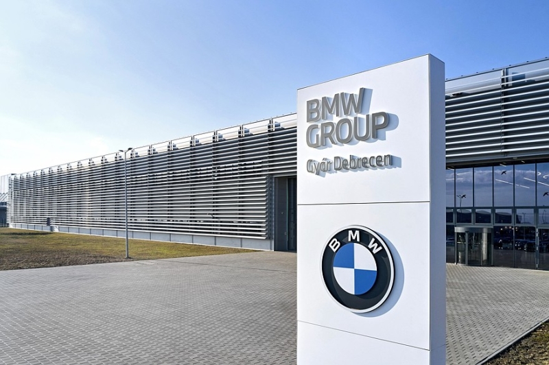 Чисто, зелено, солнечно: BMW показала завод, на котором будут собирать новый BMW iX3