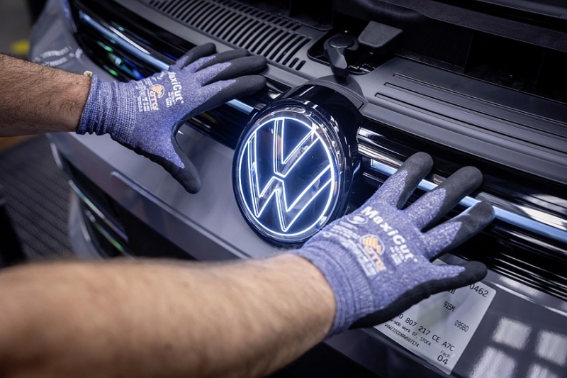 Volkswagen временно остановит производство Golf, Tiguan, Touran и Tayron