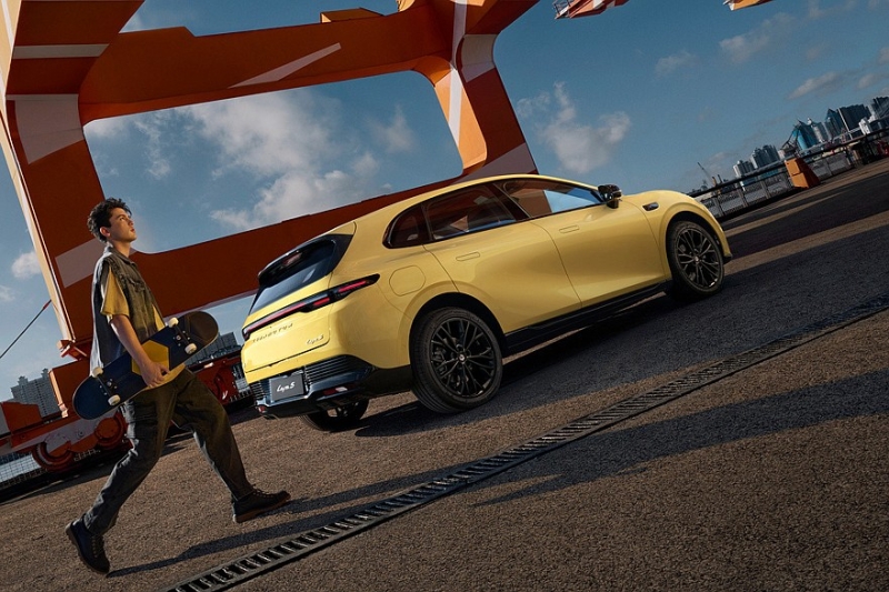 Хэтчбек Leapmotor Lafa 5 выходит на рынок, на очереди – Европа